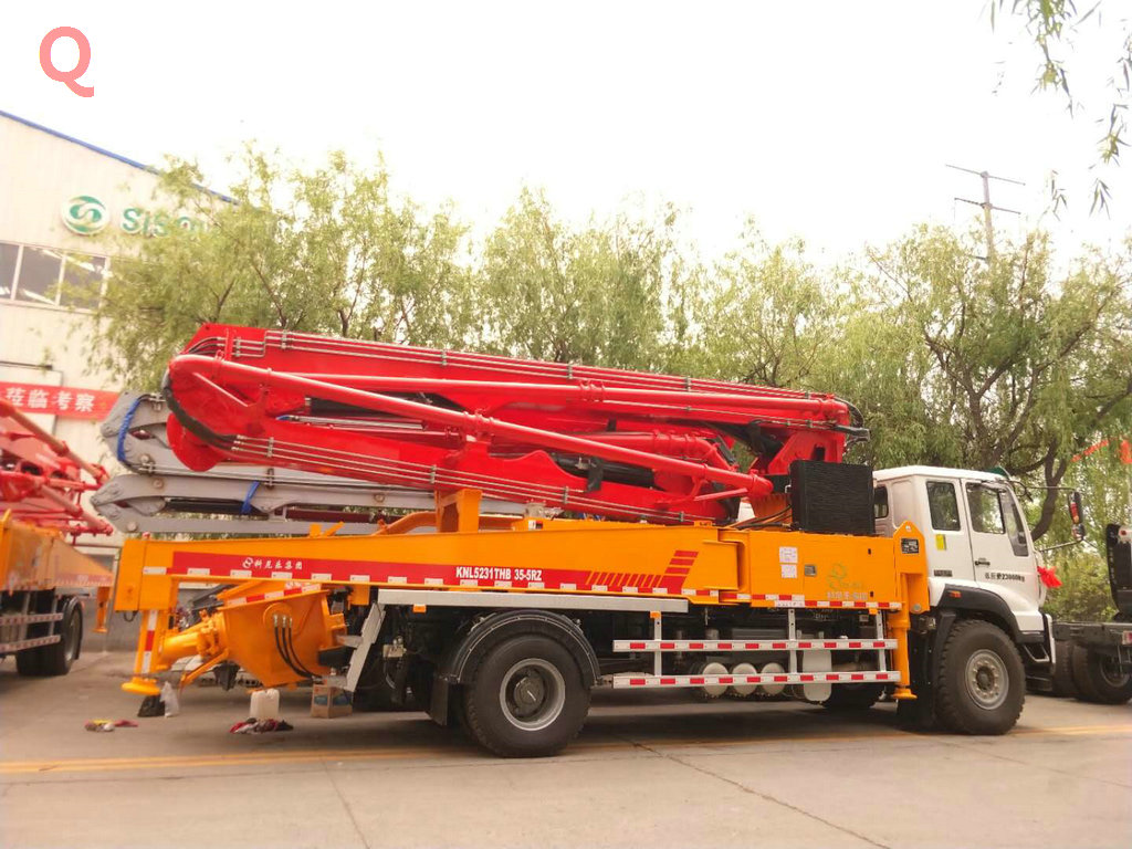 小型泵車(chē) 小型混凝土泵車(chē) 泵車(chē)、天泵