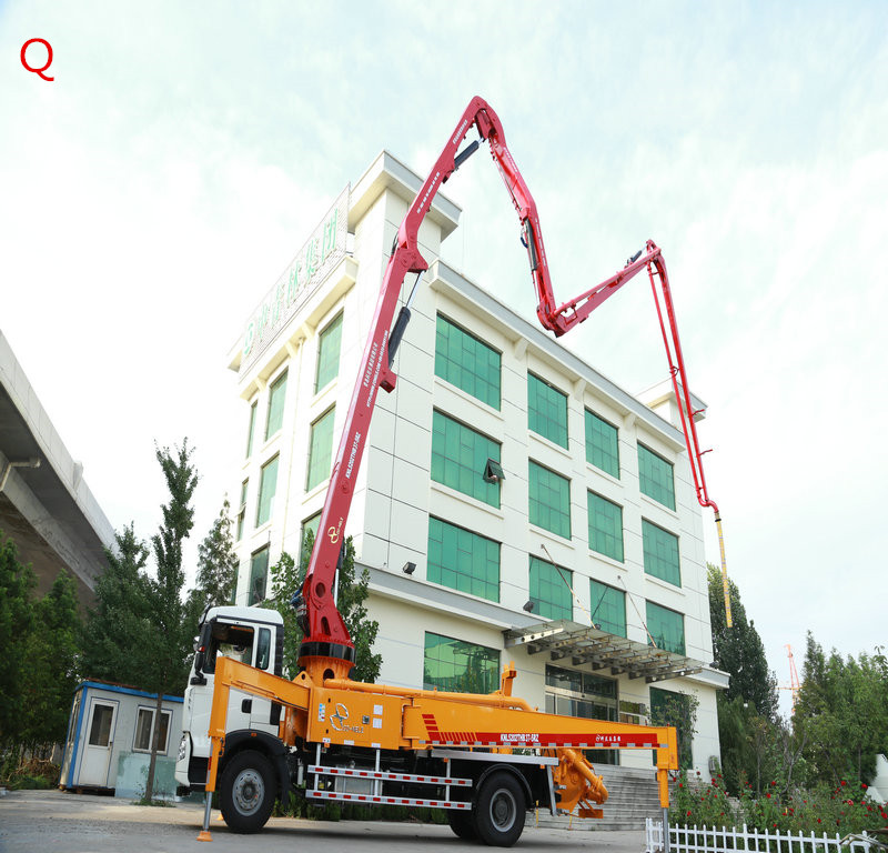 天泵，小型泵車，混凝土泵車、小型混凝土泵車