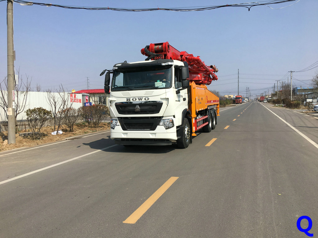 小型混凝土泵車，科尼樂，天泵，小型泵車