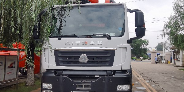 32米小型泵車的優(yōu)勢，幾點材質(zhì)和設(shè)計，更智能