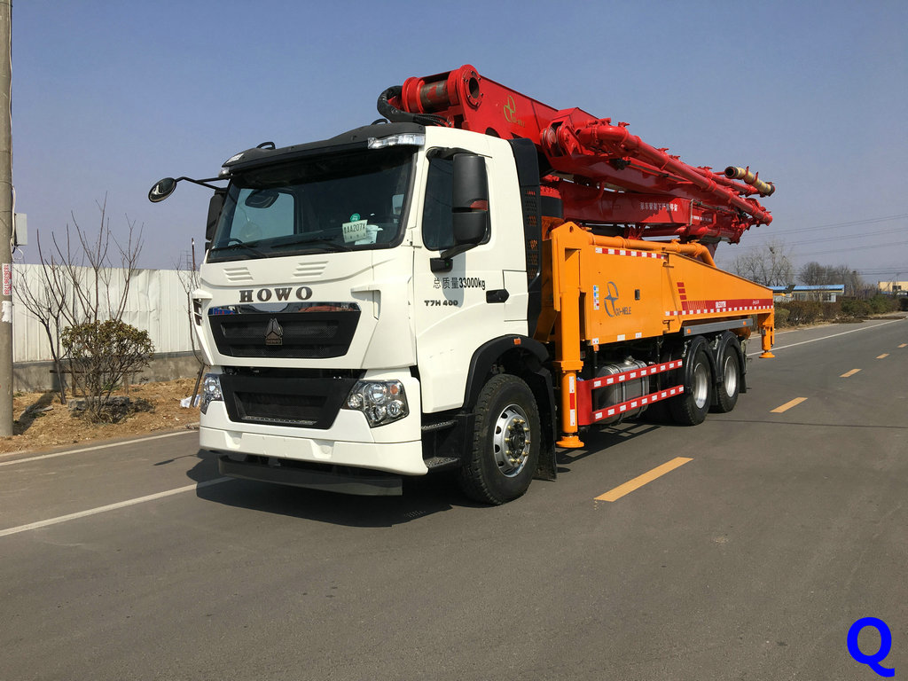 小型混凝土泵車。天泵，混凝土泵車，小型泵車